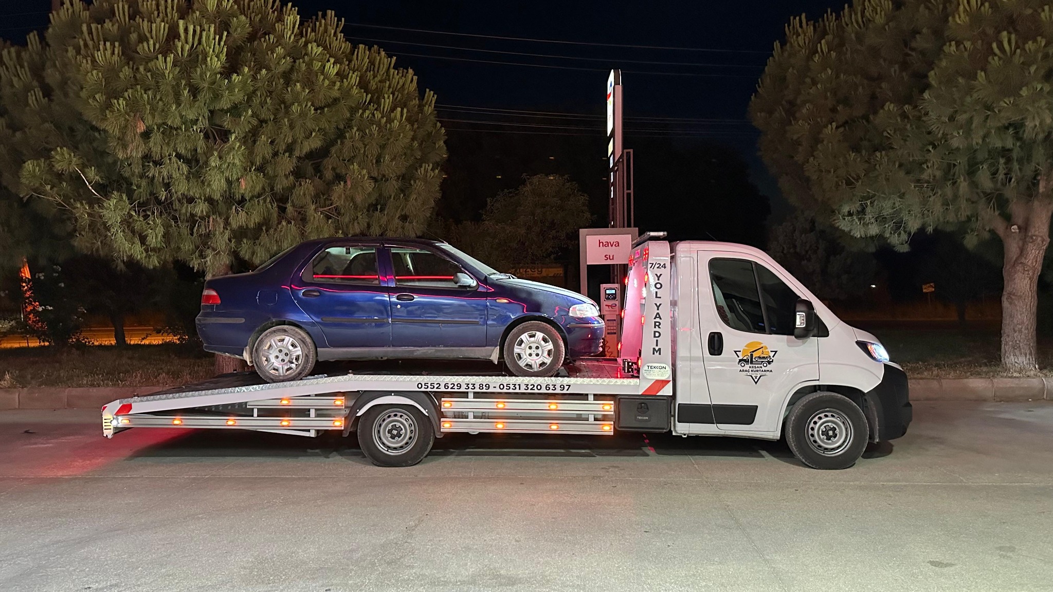 Gece oto kurtarma hizmeti