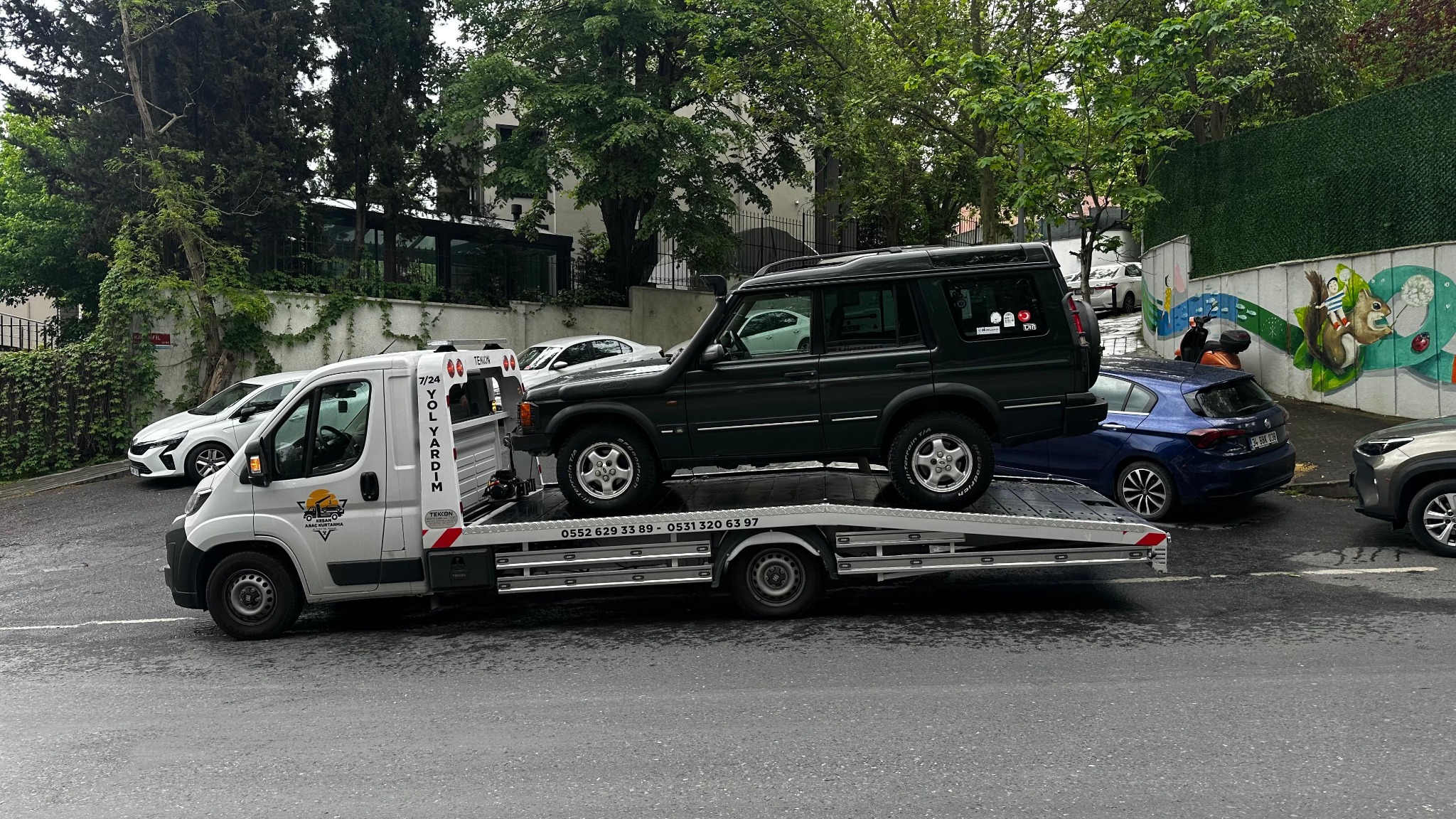 Arazi aracı çekici ve oto kurtarma hizmeti